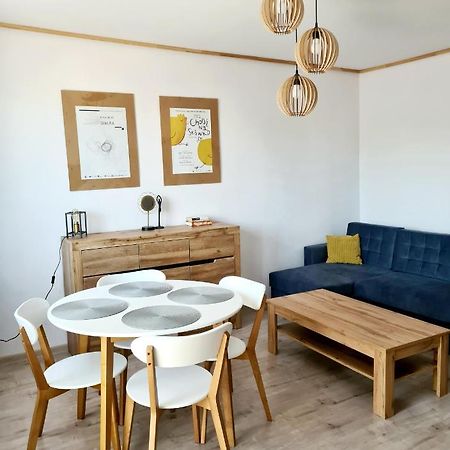 Apartament Walbrzych / Piaskowa Gora Exterior foto