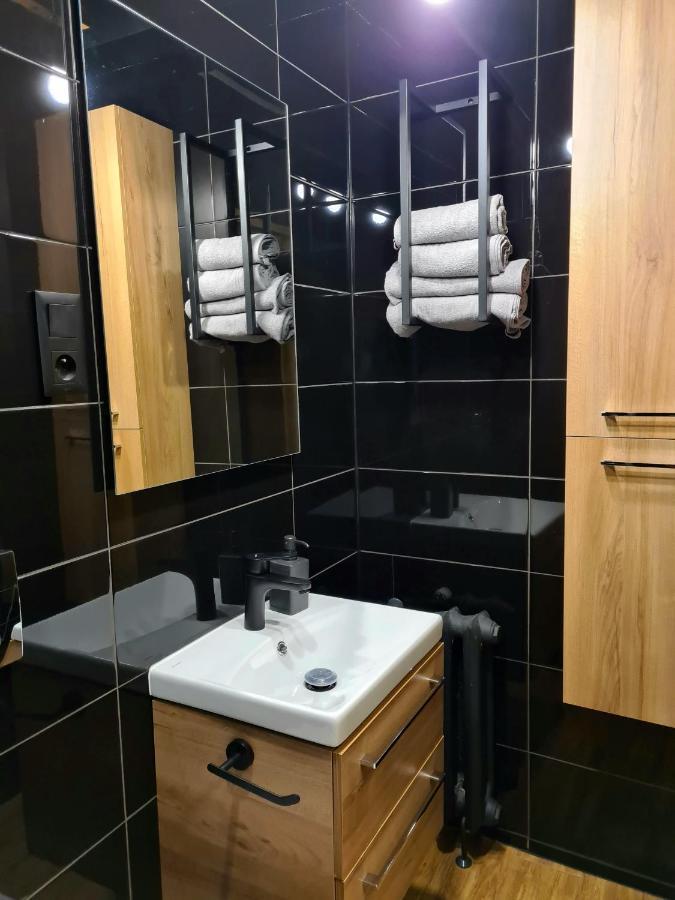Apartament Walbrzych / Piaskowa Gora Exterior foto
