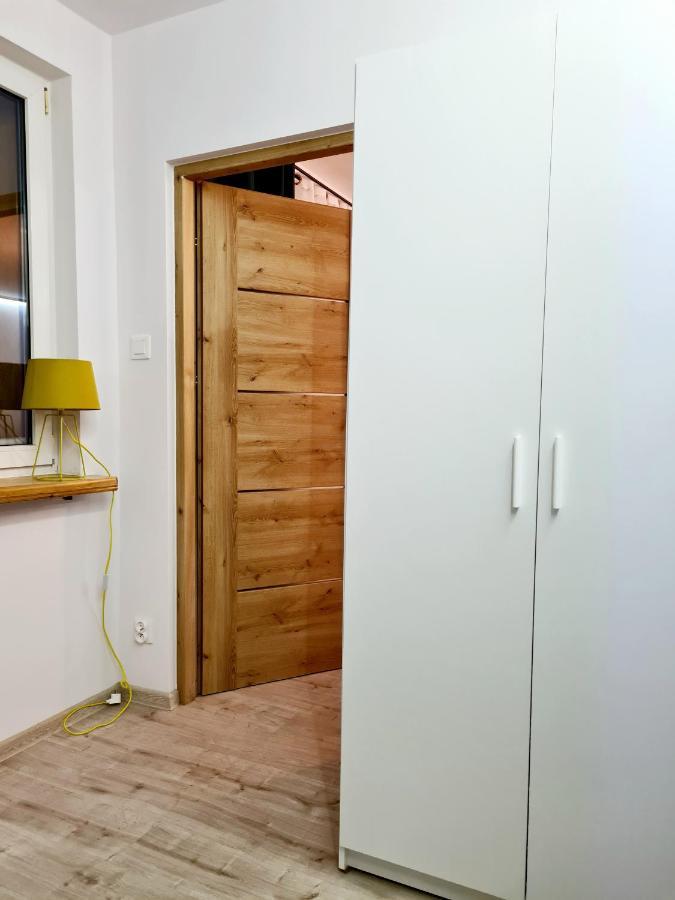 Apartament Walbrzych / Piaskowa Gora Exterior foto