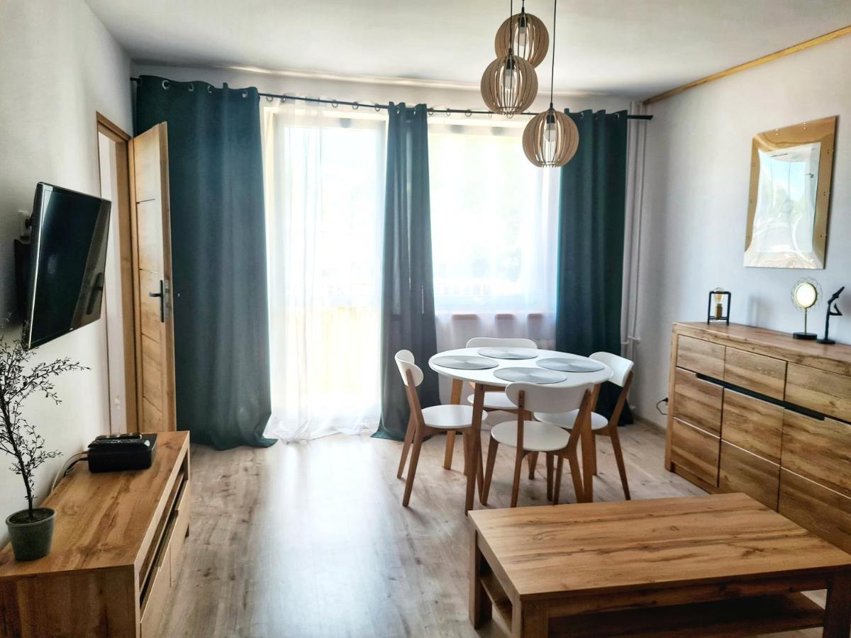 Apartament Walbrzych / Piaskowa Gora Exterior foto